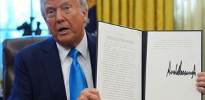 3 gün sonra başlıyor Trump dünyaya savaş açan imzayı attı