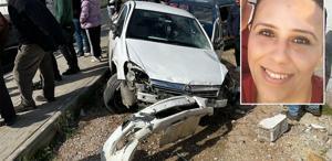 Kaldırıma savrulan otomobil çocuklarına yemek götüren anneyi hayattan kopardı