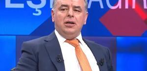 Barış Yarkadaş’tan “Kabe’de hacılar“ performansı