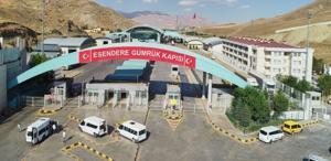 İran sınırındaki Esendere Sınır Kapısı’nda geçişlere kısıtlama getirildi