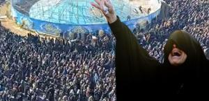 Hamaney’in ölümü sonrası Tahran’da mahşeri kalabalık Binlerin ağzında tek slogan var