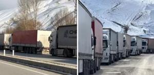 Türkiye-İran sınırında 2 kilometrelik tır kuyruğu