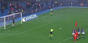 Süper Lig devinden kaçar gibi gitti, yeni takımında kral oldu