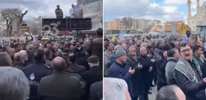 Görüntü Türkiye’den Bir ilimizde Hamaney için sokaklara döküldüler