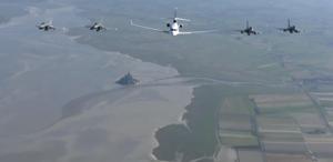 Korku büyüyor Macron konuşma yapmaya 4 savaş uçağıyla gitti