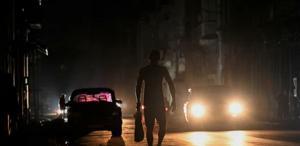 Küba karanlığa gömüldü, milyonlarca kişi karanlıkta kaldı