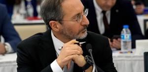 Türkiye İnsan Hakları ve Eşitlik Kurumu Başkanı Fahrettin Altun, Vatikan Büyükelçisi olarak atandı