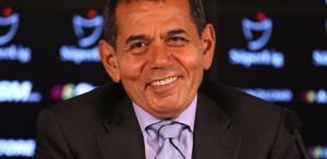 Dursun Özbek’ten derbi galibiyeti sonrası prim müjdesi