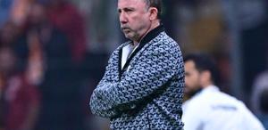 Sergen Yalçın, 1 dakika bile oynatmadığı Devis Vasquez’i silip attı