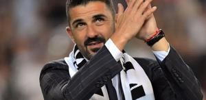 David Villa yıllar sonra Atletico Madrid’e döndü