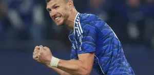 Edin Dzeko aynı maçta önce mutluluğu sonra da kabusu yaşadı