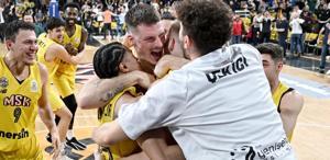 Mersin’den Galatasaray’a 38 sayılık dev fark