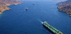 Hürmüz Boğazı’ndan ’’İran’a ait olmayan’’ ilk ham petrol tankeri geçti