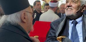 Fener Rum Patriği Bartholomeos, Ortaylı’nın tabutunun başında dua etti