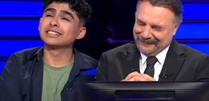 Oktay Kaynarca, berbat sesiyle şarkı söyleyen yarışmacıya dayanamadı