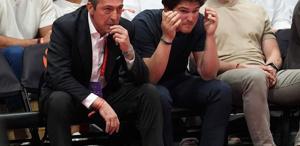 Ali Koç ve oğlu Türkiye-Romanya maçını beraber izledi Mert Hakan detayı bomba