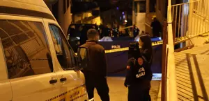 İzmir’de 2 çocuğunun annesi eski eşini öldürüp, intihar etti