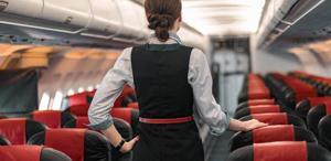 Havayolu şirketinden tartışmalı karar: Kilo alan hosteslere ceza