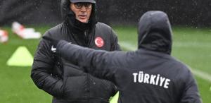 Montella’dan büyük ters köşe Bu kadarını kimse beklemiyordu