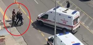 Boşanma davası süren çiftin yakınları arasında kavga: 1’i ağır, 3 yaralı