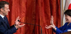 Japonya Başbakanı Takaichi ve Macron’dan “Kamehameha” pozu