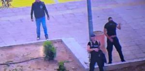 Kıbrıs’ta Rum tarafından çirkin saldırı: Türk sivillere taş ve patlayıcı madde atıldı