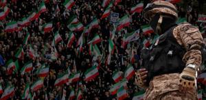 Trump’ın uykularını kaçıracak hazırlık İran’ın cepheye gitmeye hazır asker sayısı inanılmaz