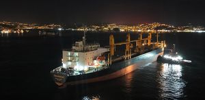 İstanbul Boğazı’nda gemi arızası trafik çift yönlü askıya alındı