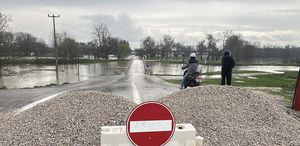 Edirne’de su seviyesi yükselen Tunca ve Meriç’te ’sarı alarm’ uyarısı devam ediyor