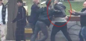 En sonunda bunu da gördük Saldırdığı kişinin kim olduğunu duyunca hayret edeceksiniz