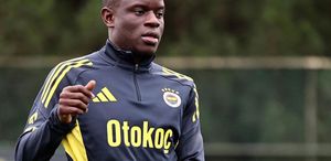 Yok artık Kante Herkes dün gece yaptıklarını konuşuyor