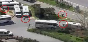 İstanbul’daki İsrail Konsolosluğu önündeki çatışmadan ilk görüntüler