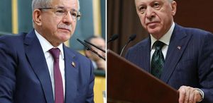 Davutoğlu: Cuma namazı çıkışı AK Partili kardeşim kulağıma eğilip dedi ki...