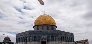 Mescid-i Aksa, 41 gün sonra ibadete açıldı