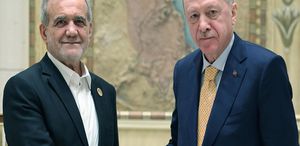 Cumhurbaşkanı Erdoğan ile Pezeşkiyan ateşkesi görüştü