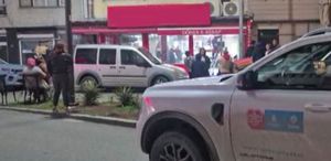 Metan gazı patlaması meydana gelen bina tahliye edildi