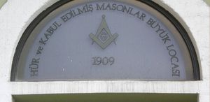 Hür ve Kabul Edilmiş Masonlar Derneğine kayyum atandı