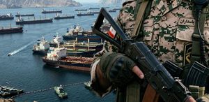 İran tehdit etti, ABD gemisi Hürmüz’den geri döndü