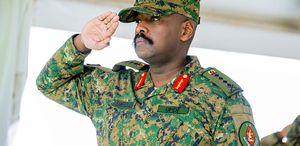 Türkiye’yi tehdit eden küstah general el yükseltti