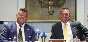 Ali Koç ve Sadettin Saran el sıkıştı: Fenerbahçe’de imzalar atılıyor