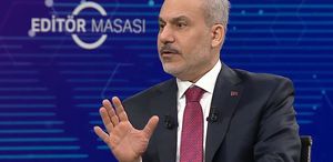 Canlı yayına damga vuran an Bakan Fidan aniden frene bastı: Burada durayım ben