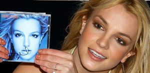 Ünlü şarkıcıyı rehabilitasyon merkezine yatırdılar ’Dibe vurdu’