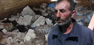 Gece ses duyup ahıra koşan çiftçinin dünyası başına yıkıldı