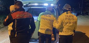 Bolu’da polis, durdurduğu aracın sürücüsüne hangi suçtan ceza yazacağını şaşırdı