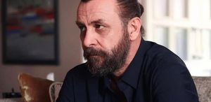 Nejat İşler’den çarpıcı sözler: Bir dekorda yaşıyoruz