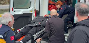 Sivasspor Tesisleri önünde facia: 4 genç futbolcu yaralı, birinin durumu ağır