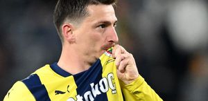 Mert Hakan Yandaş aylardır beklediği ana kavuştu