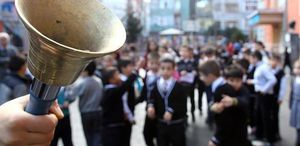 Yapılan kanlı saldırılar sonrası okullarda bir dönem sona erdi