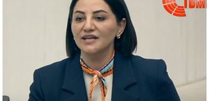 AK Partili Şengül Karslı: “Algoritma tüccarlarına köle olma özgürlüğü olamaz”