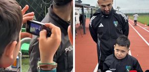 Serdar Dursun’un attığı golü tuşlu cep telefonuyla kaydeden minik taraftara unutamayacağı hediye